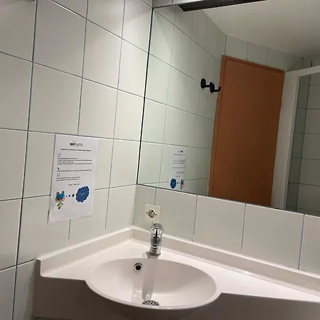 Brit St-quentin/nord 2* Fayet (Aisne)